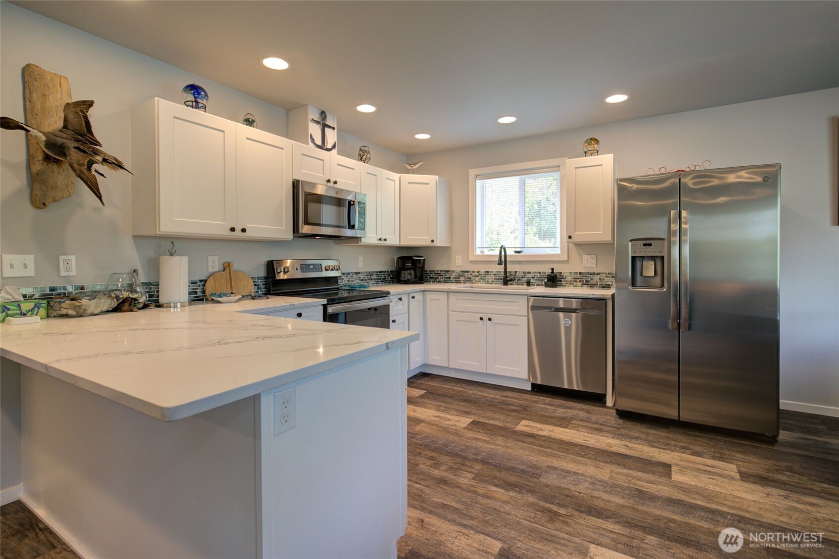 163 Wishkah Street SW, Ocean Shores, WA 98569