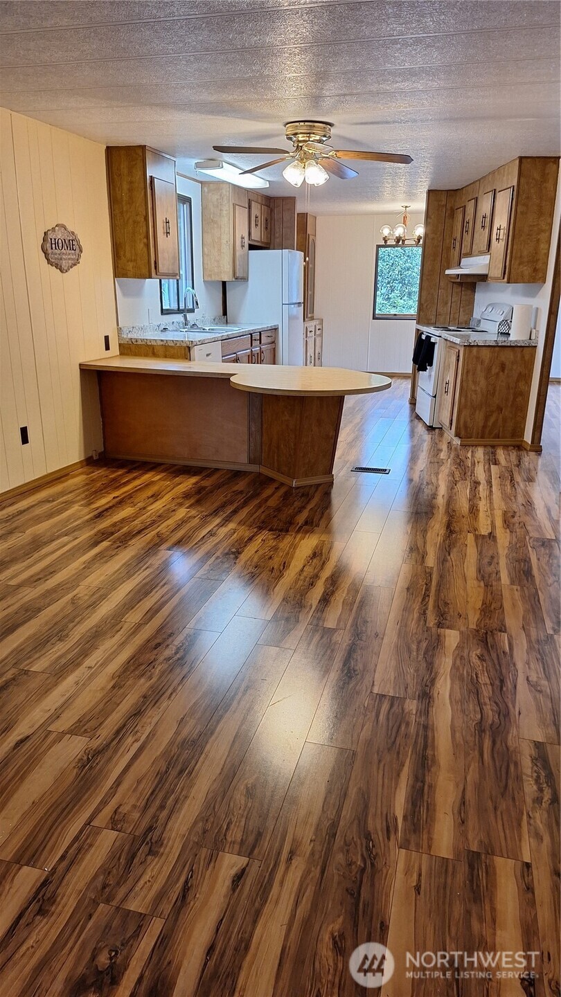 5714 118th Avenue Ct #15, Puyallup, WA 98372