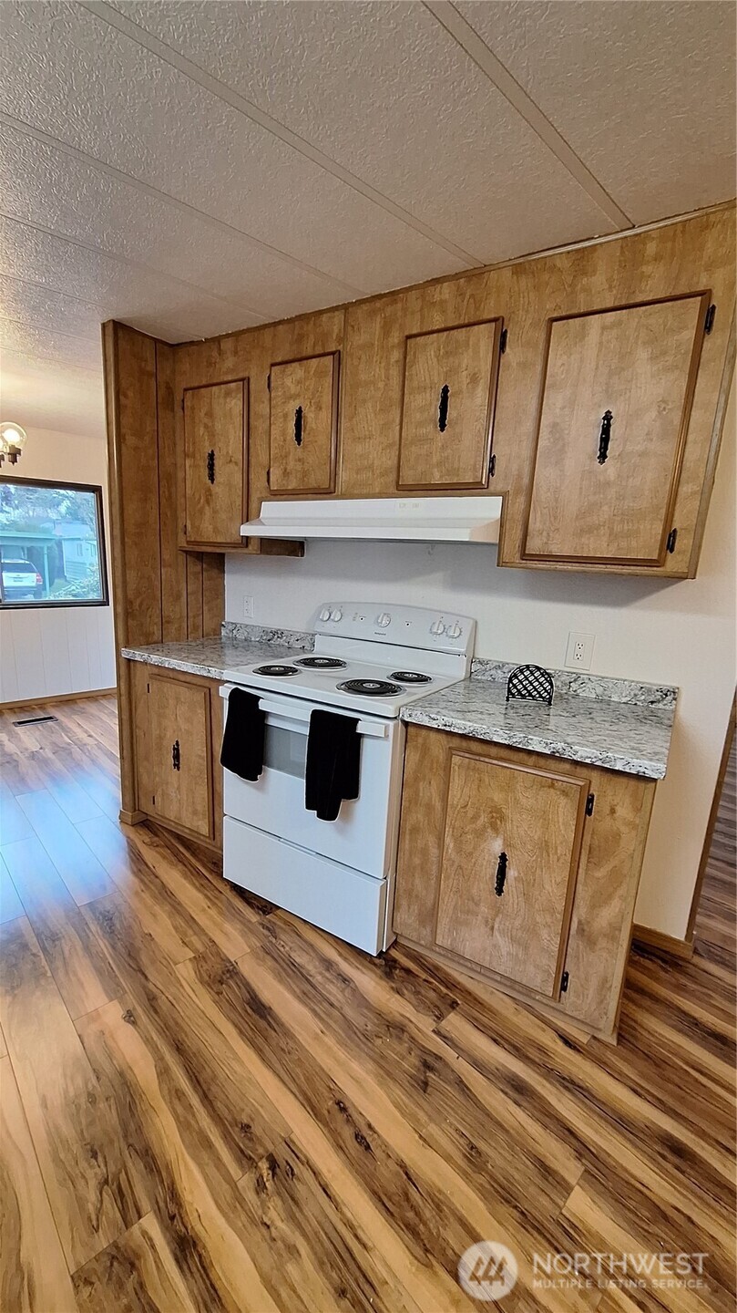 5714 118th Avenue Ct #15, Puyallup, WA 98372