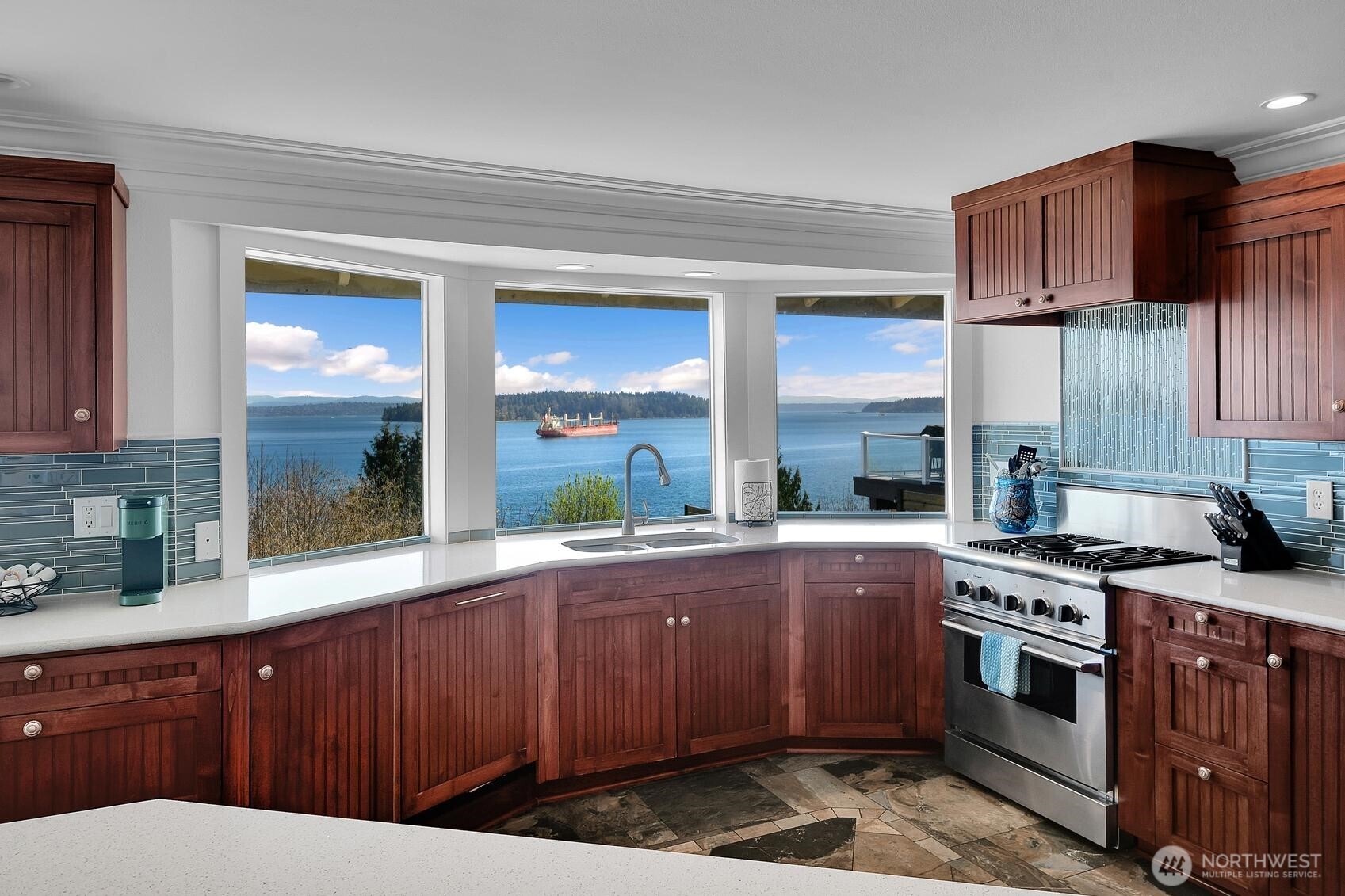 1757 Miracle Mile Drive E, Port Orchard, WA 98366
