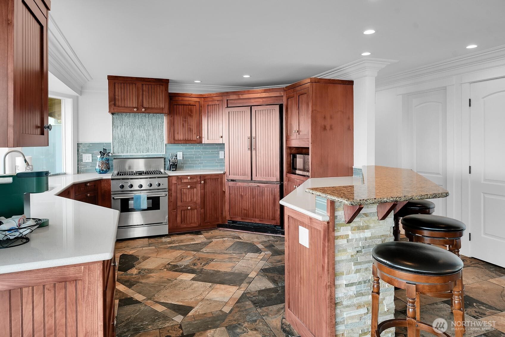 1757 Miracle Mile Drive E, Port Orchard, WA 98366