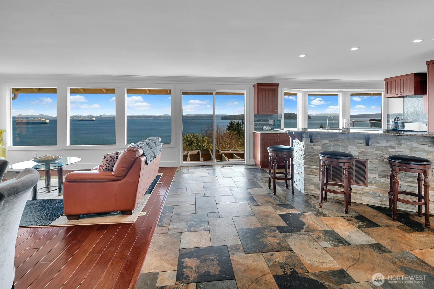 1757 Miracle Mile Drive E, Port Orchard, WA 98366