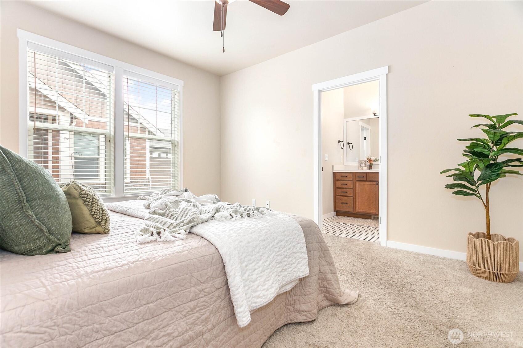 1561 Bryce Park Loop , Lynden, WA 98264