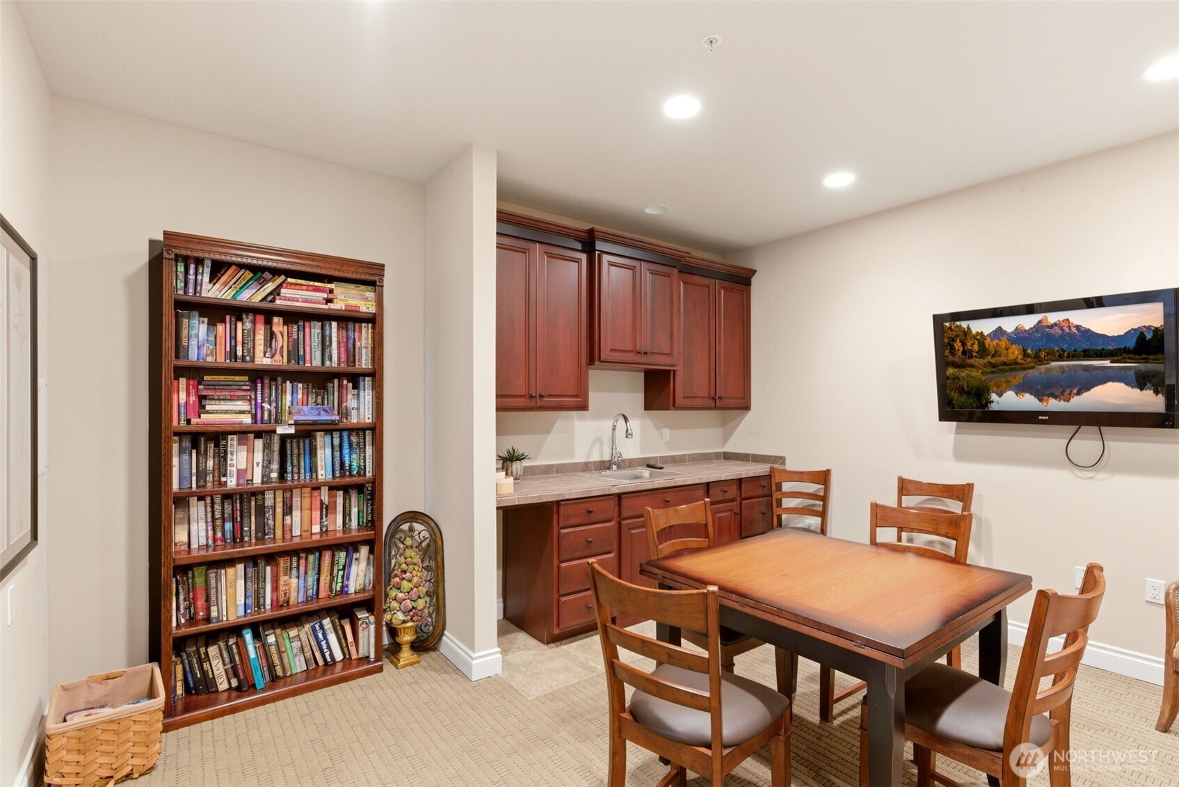 505 Broadway #704, Tacoma, WA 98402