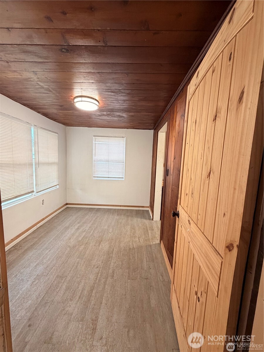 1910 Bowman Avenue NW, Olympia, WA 98502-4613