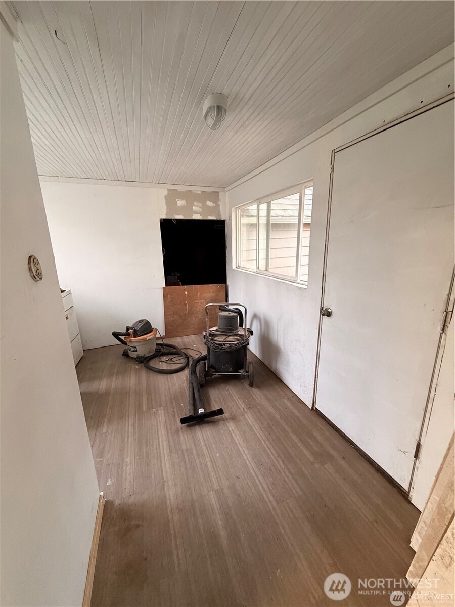 1910 Bowman Avenue NW, Olympia, WA 98502-4613