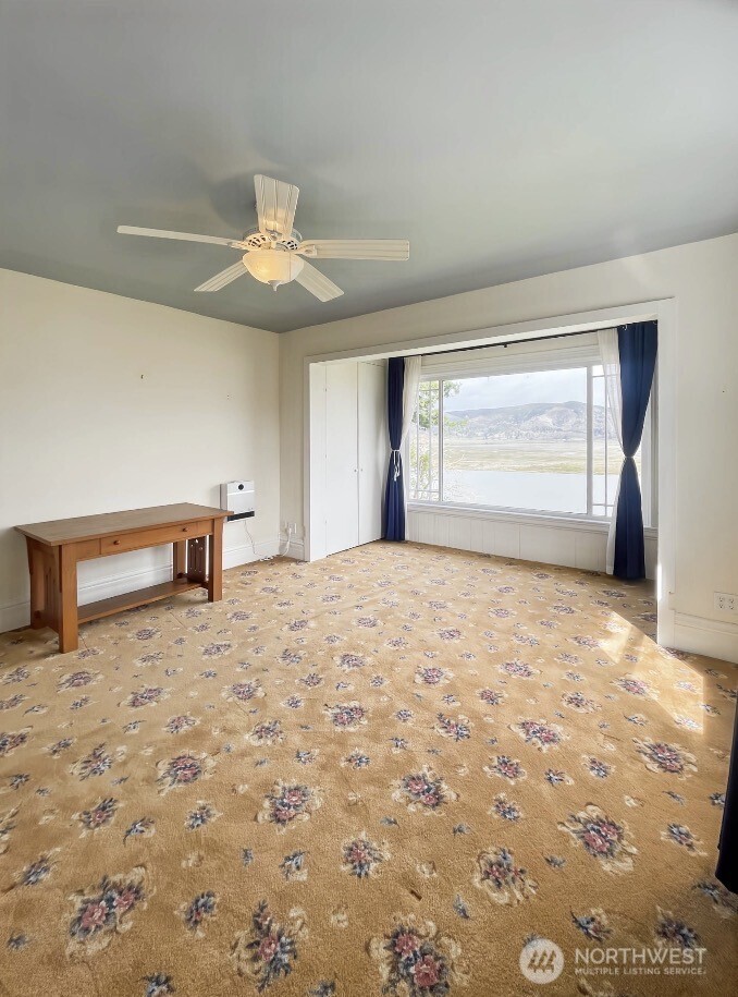 1510 W Water Street , South Bend, WA 98586