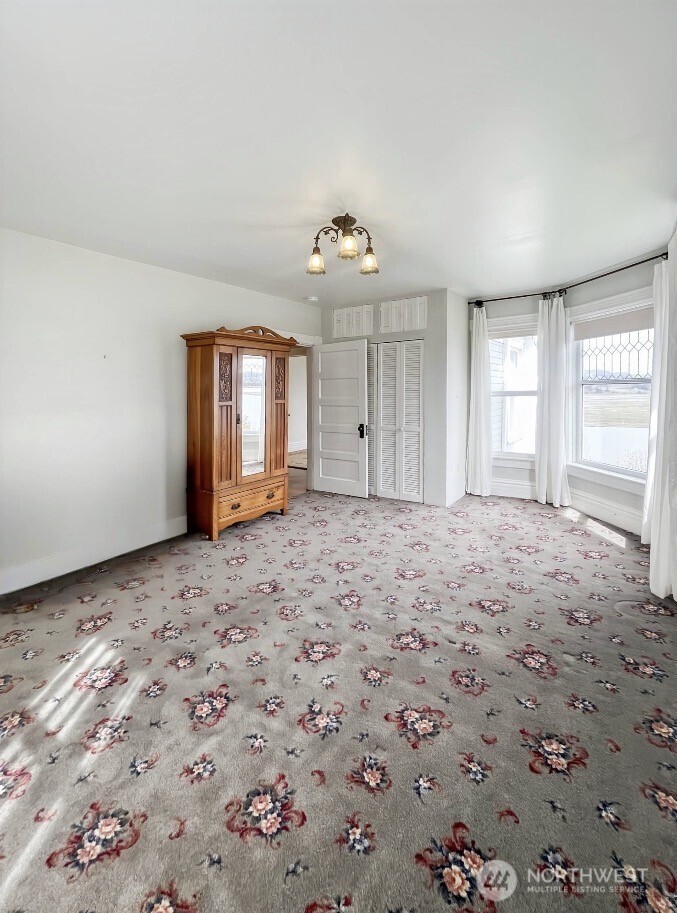 1510 W Water Street , South Bend, WA 98586