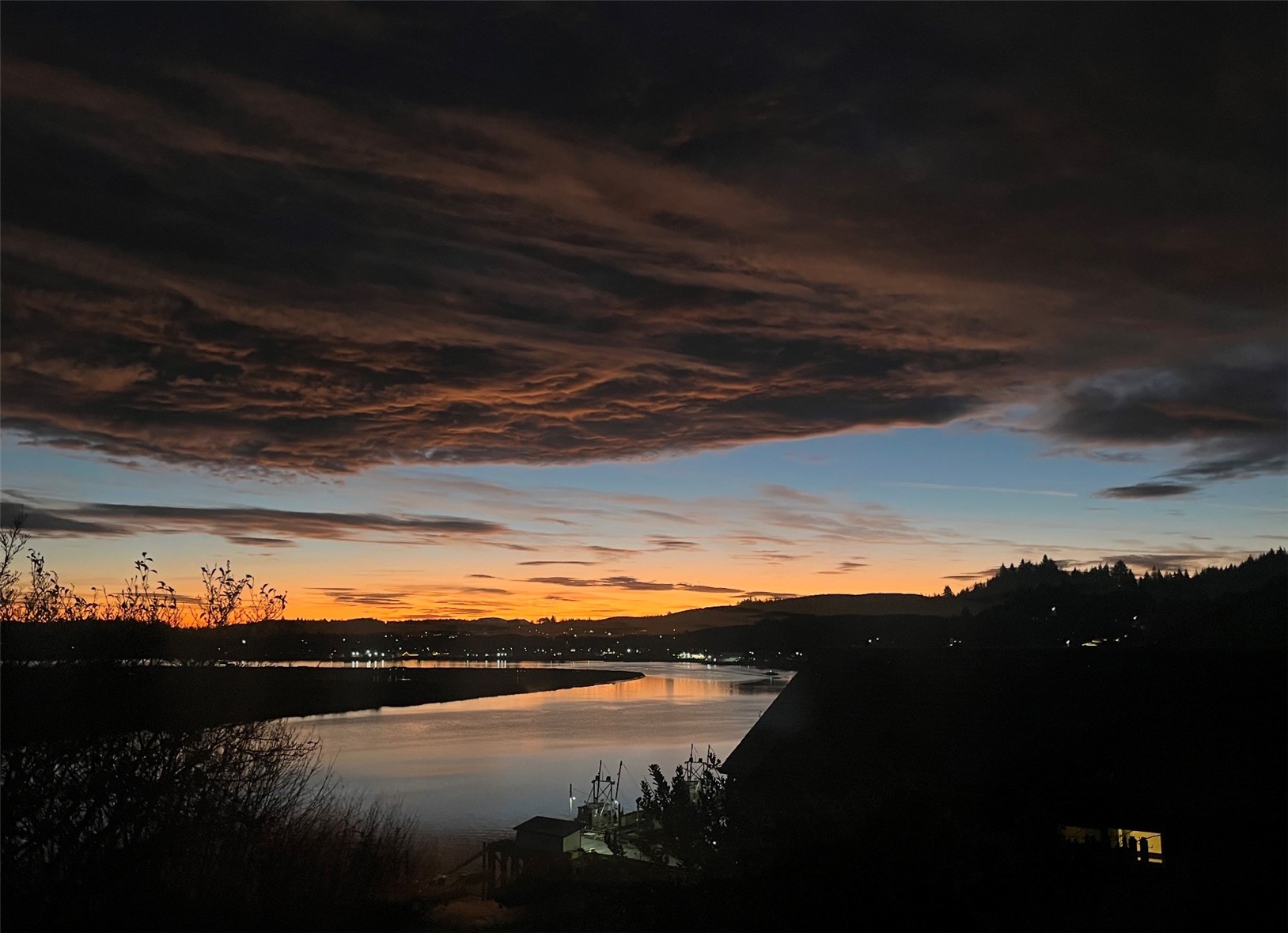 1510 W Water Street , South Bend, WA 98586