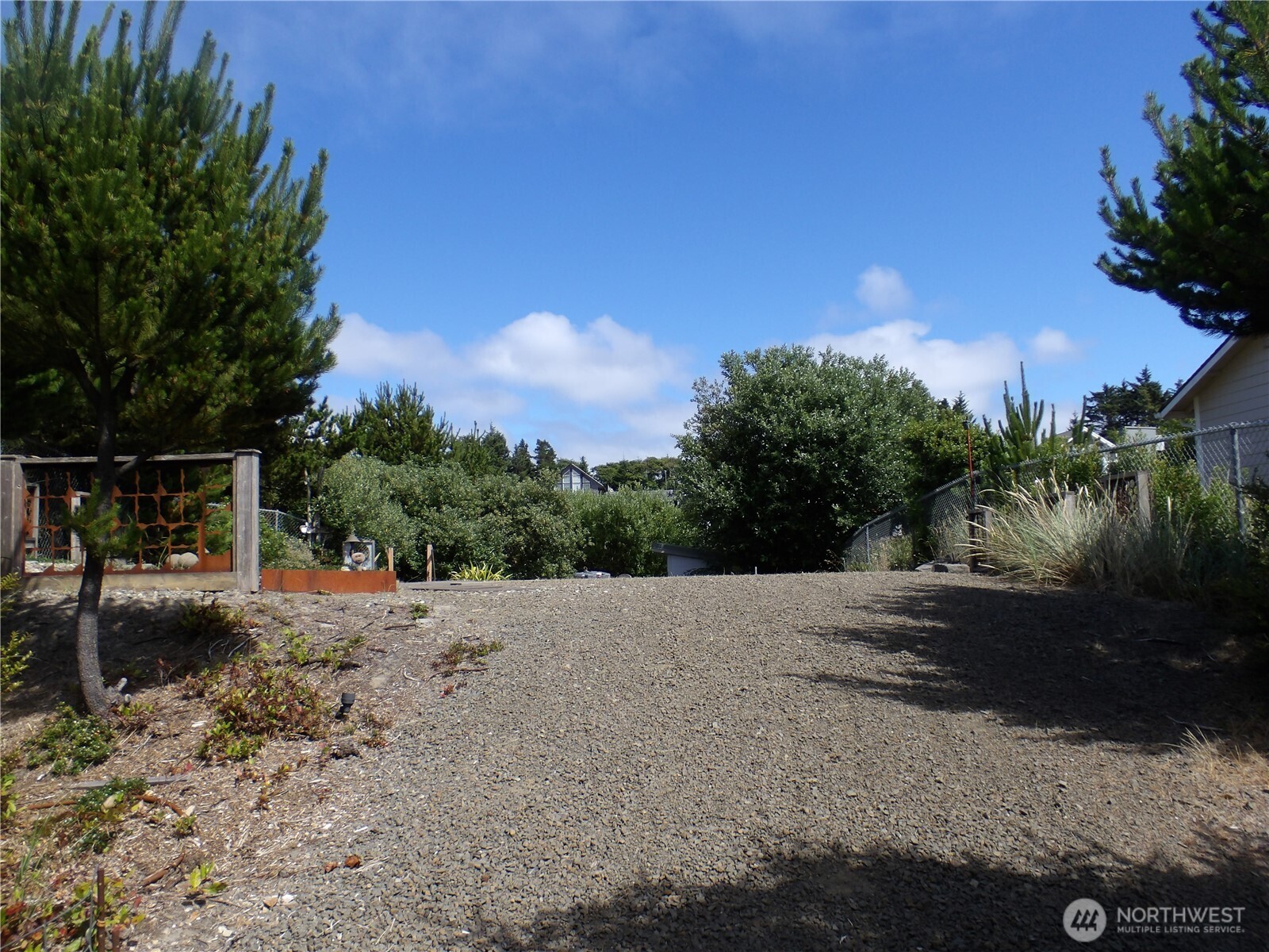 34910 I Street , Ocean Park, WA 98640