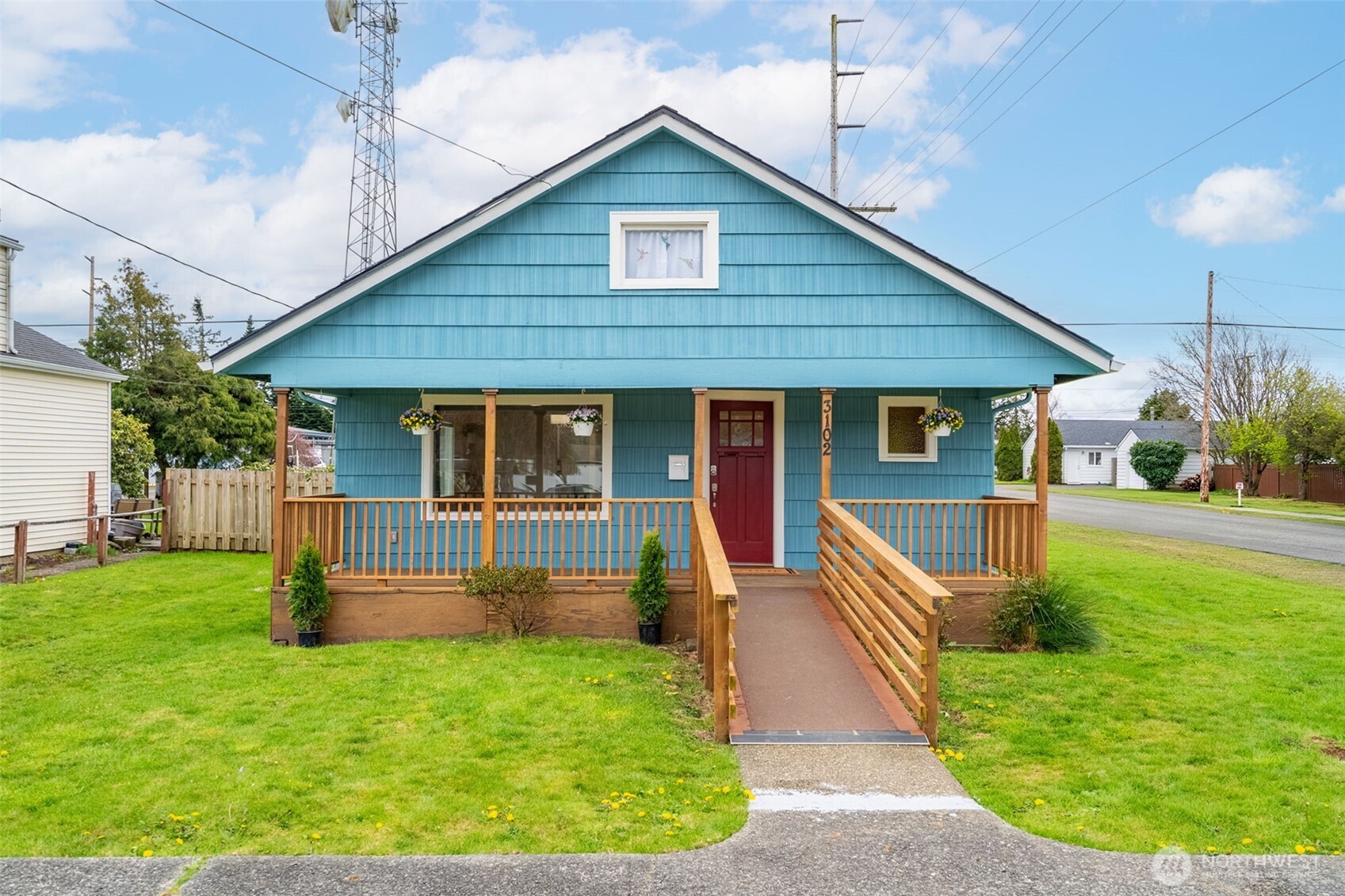 3102 Aberdeen Avenue , Hoquiam, WA 98550-4209
