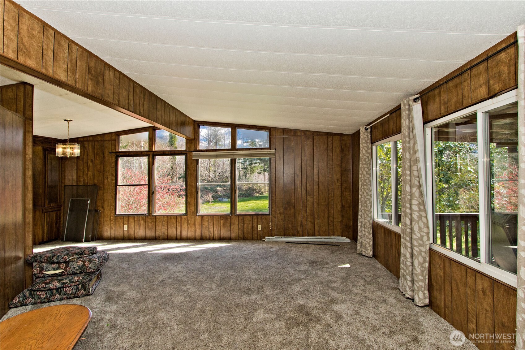 30870 Cumberland-Kanaskat Road , Ravensdale, WA 98051