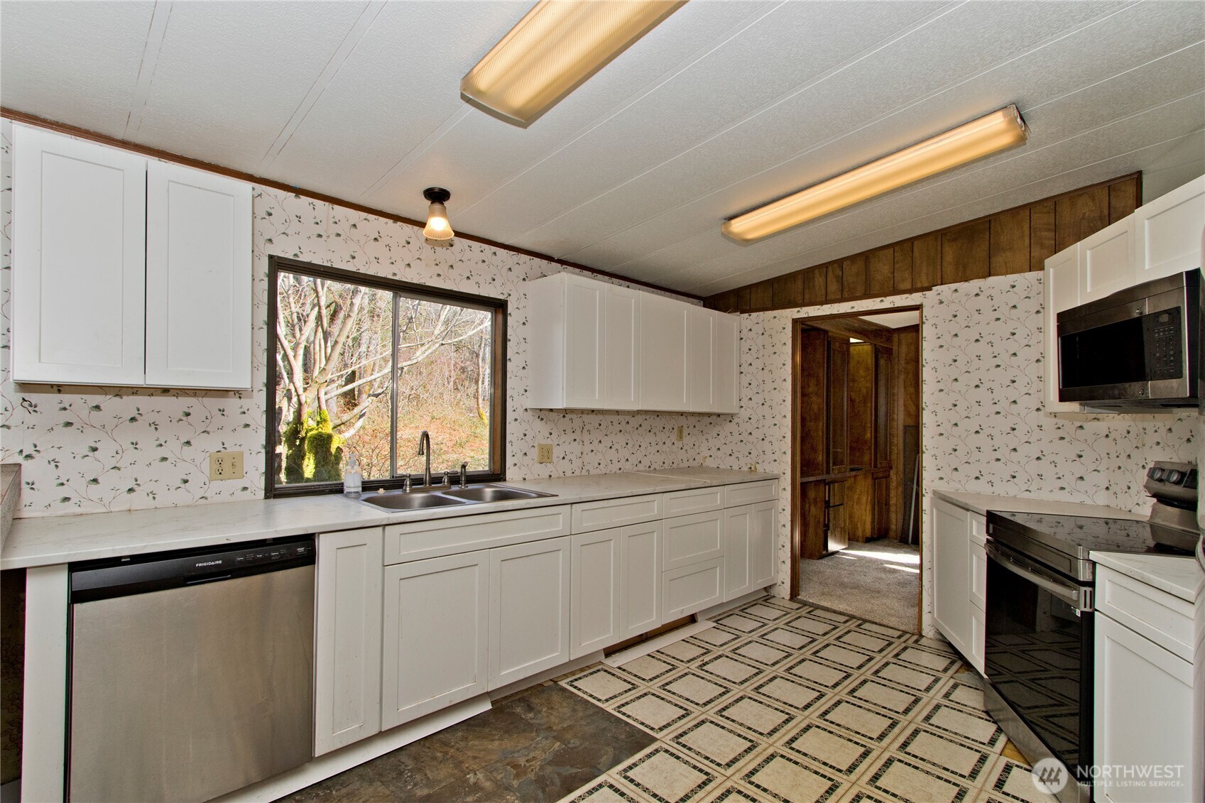 30870 Cumberland-Kanaskat Road , Ravensdale, WA 98051