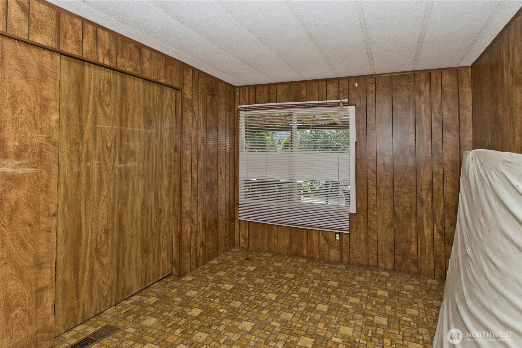 30870 Cumberland-Kanaskat Road , Ravensdale, WA 98051