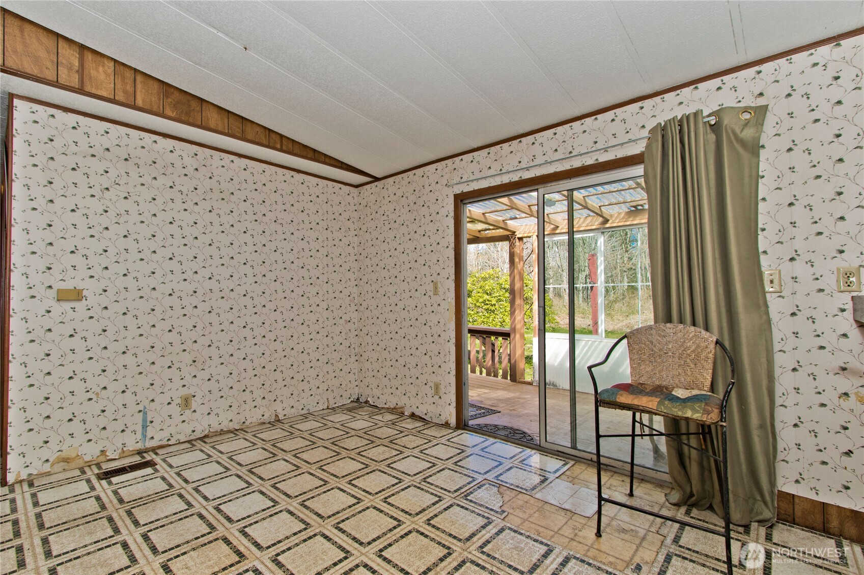 30870 Cumberland-Kanaskat Road , Ravensdale, WA 98051