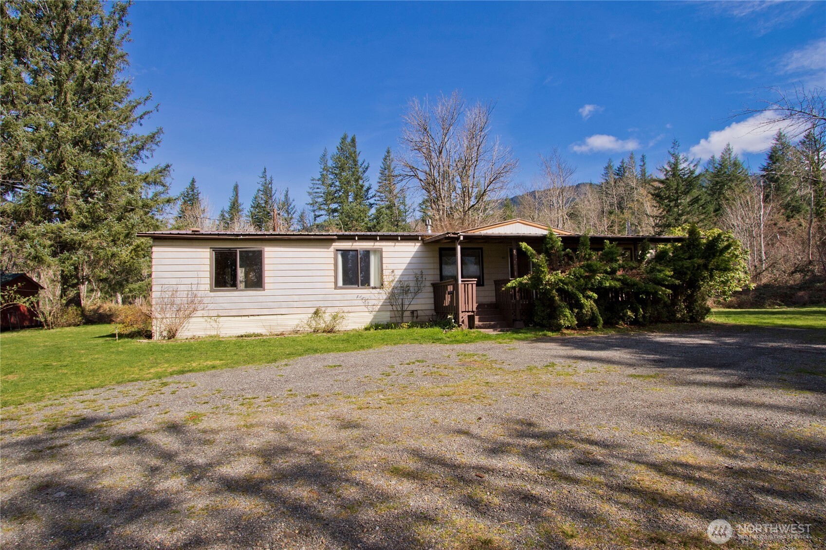 30870 Cumberland-Kanaskat Road , Ravensdale, WA 98051