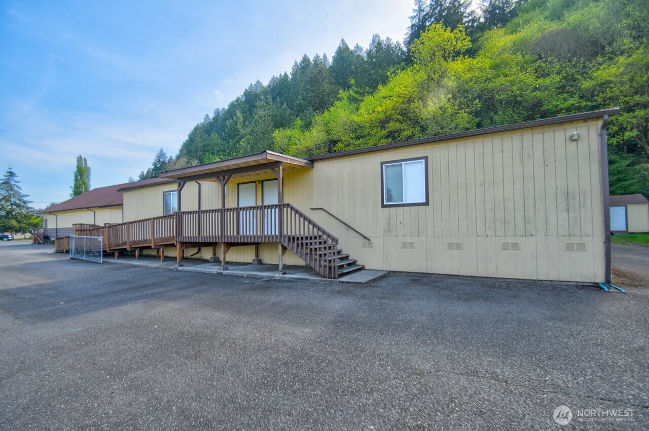 502 E Plum Street , Centralia, WA 98531