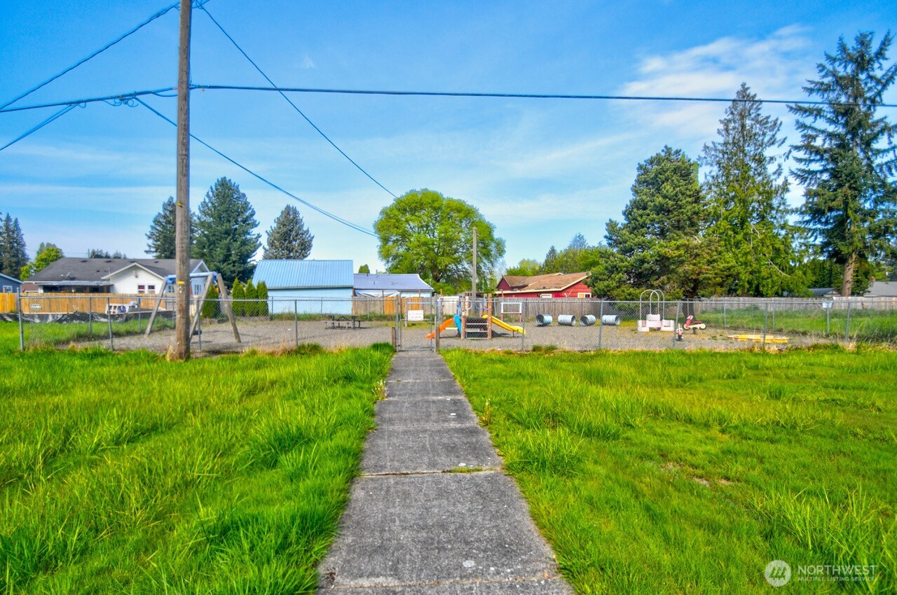 502 E Plum Street , Centralia, WA 98531