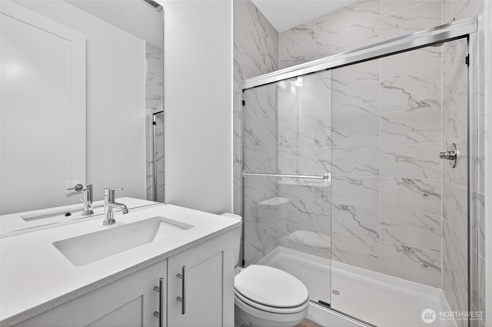 11521 117th Lane NE #2, Kirkland, WA 98033