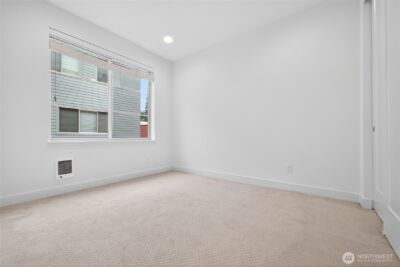 11521 117th Lane NE #2, Kirkland, WA 98033 - Photo 19