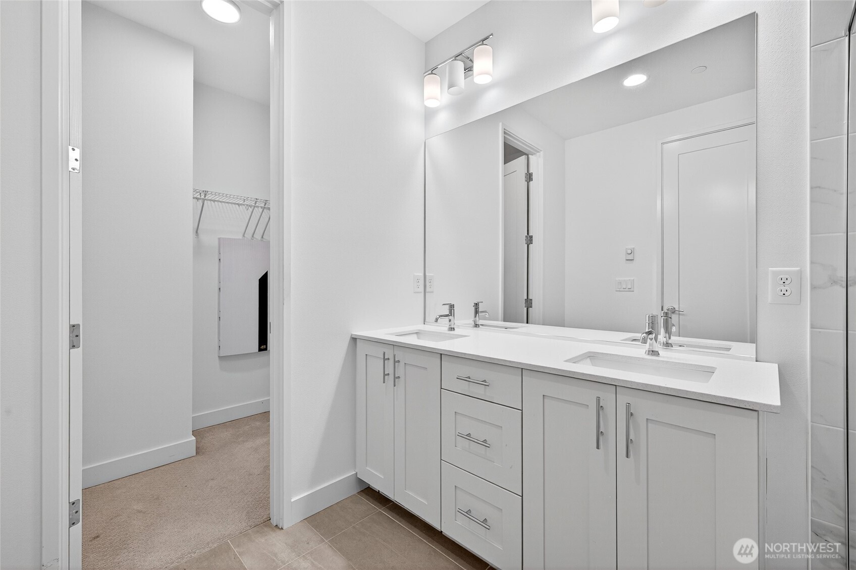 11521 117th Lane NE #2, Kirkland, WA 98033