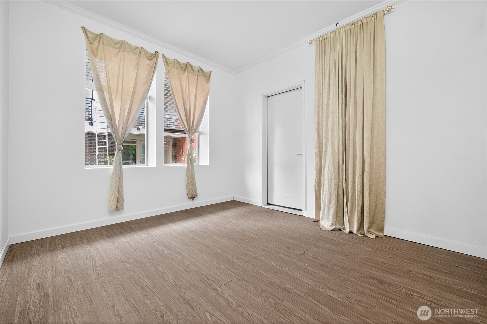 11521 117th Lane NE #2, Kirkland, WA 98033