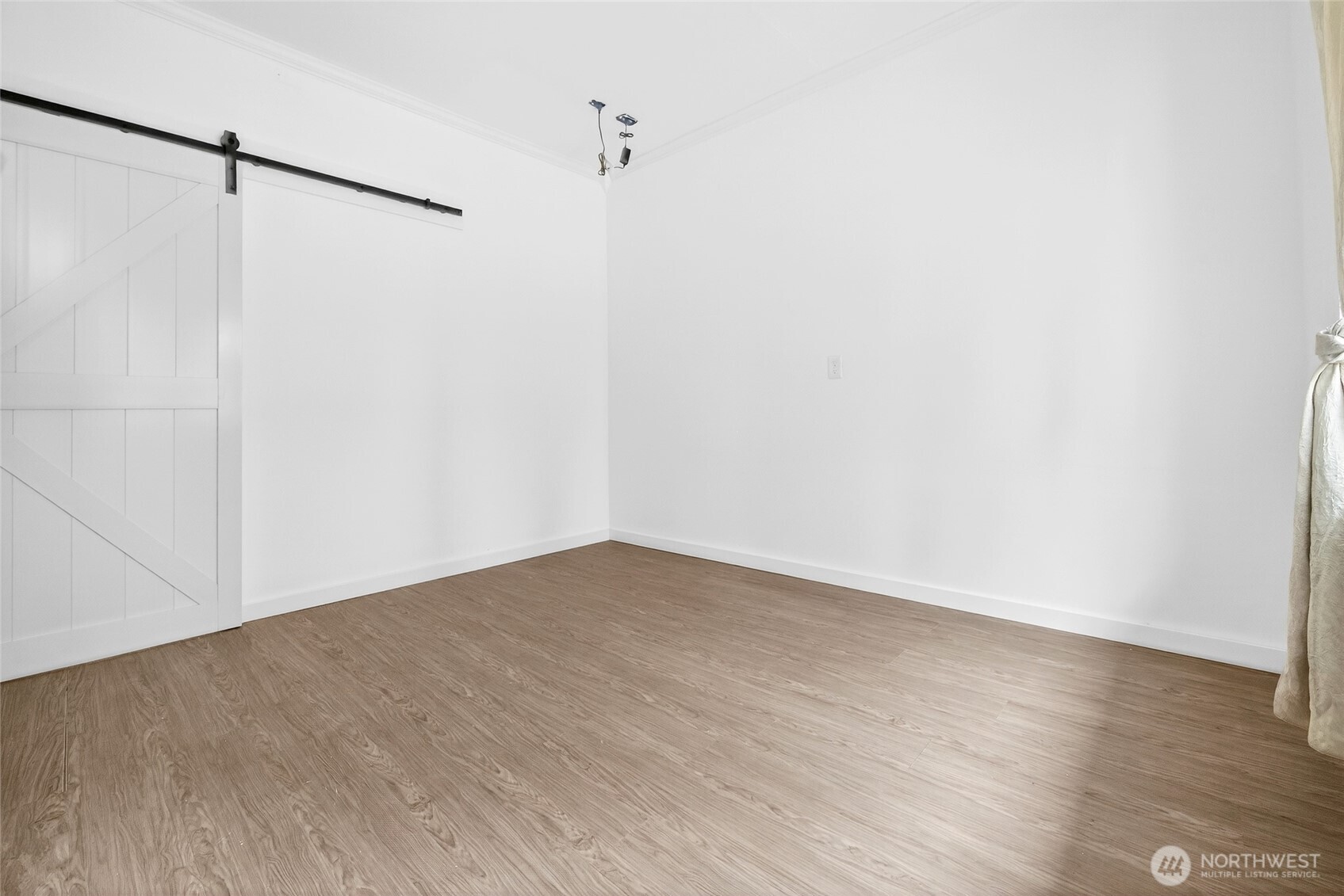 11521 117th Lane NE #2, Kirkland, WA 98033