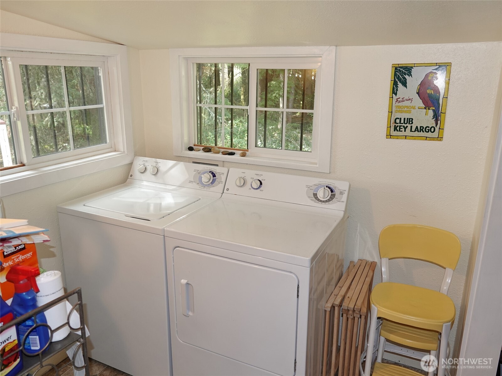 121 Oyehut Road , Hoquiam, WA 98550