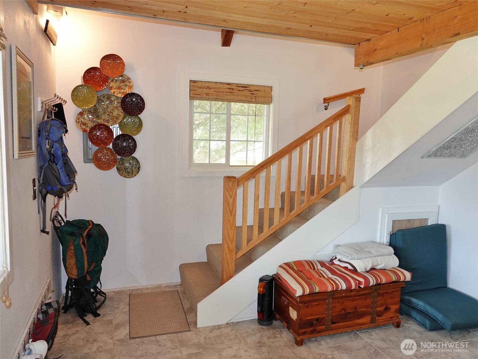 121 Oyehut Road , Hoquiam, WA 98550