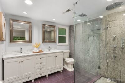 18505 NE 26th Street , Redmond, WA 98052 - Photo 26