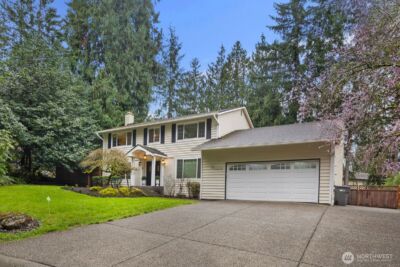 18505 NE 26th Street , Redmond, WA 98052 - Photo 3