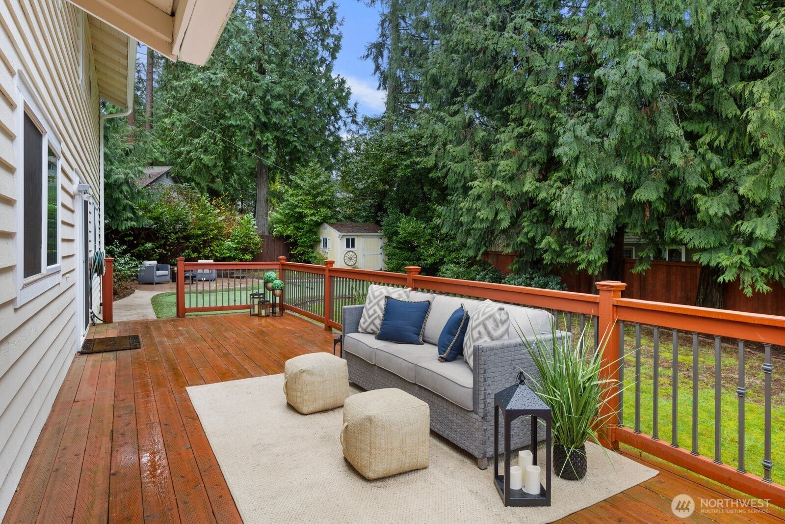 18505 NE 26th Street , Redmond, WA 98052