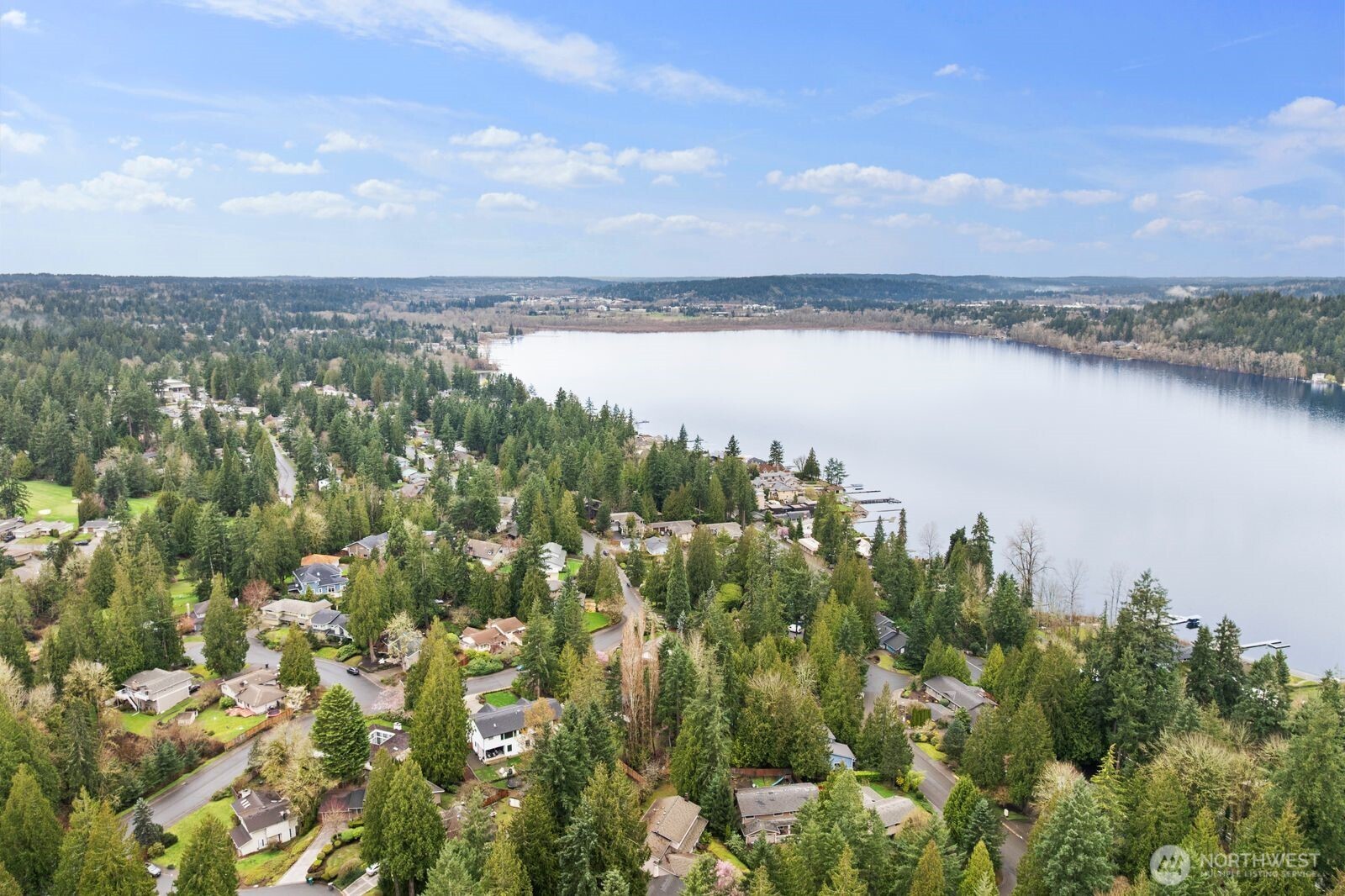 18505 NE 26th Street , Redmond, WA 98052