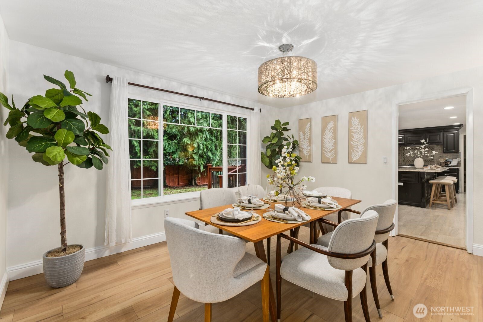 18505 NE 26th Street , Redmond, WA 98052