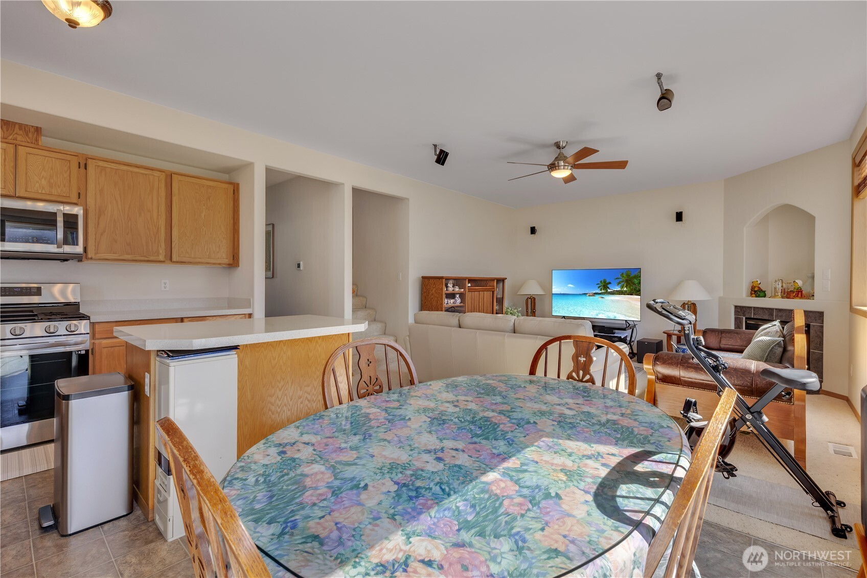 17422 90th Avenue E, Puyallup, WA 98375