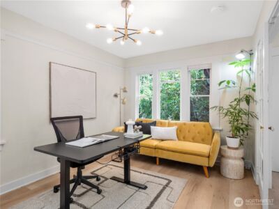 9701 Roosevelt Way NE, Seattle, WA 98115 - Photo 16