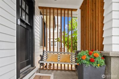 9701 Roosevelt Way NE, Seattle, WA 98115 - Photo 20