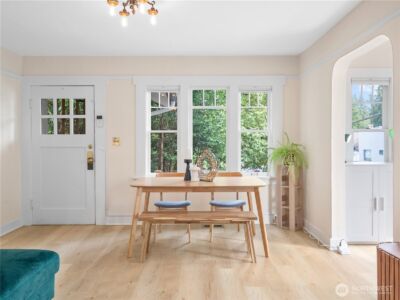 9701 Roosevelt Way NE, Seattle, WA 98115 - Photo 7