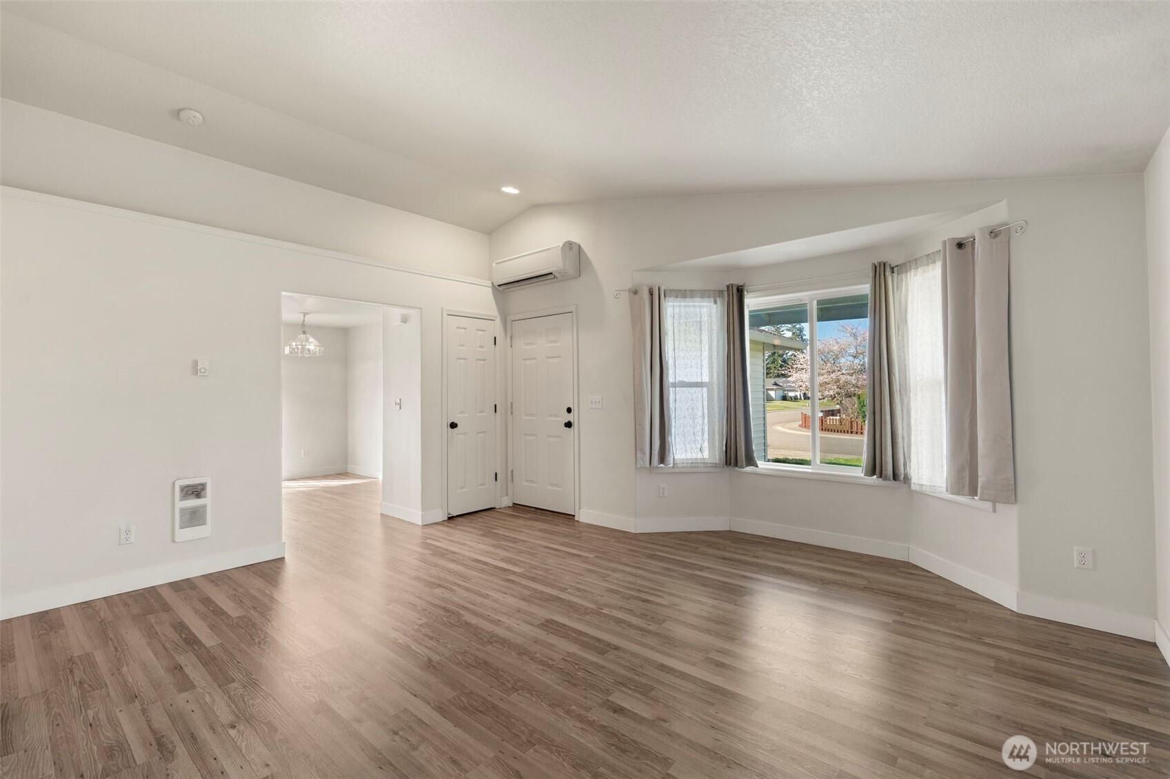 101 Harold Drive , Chehalis, WA 98532