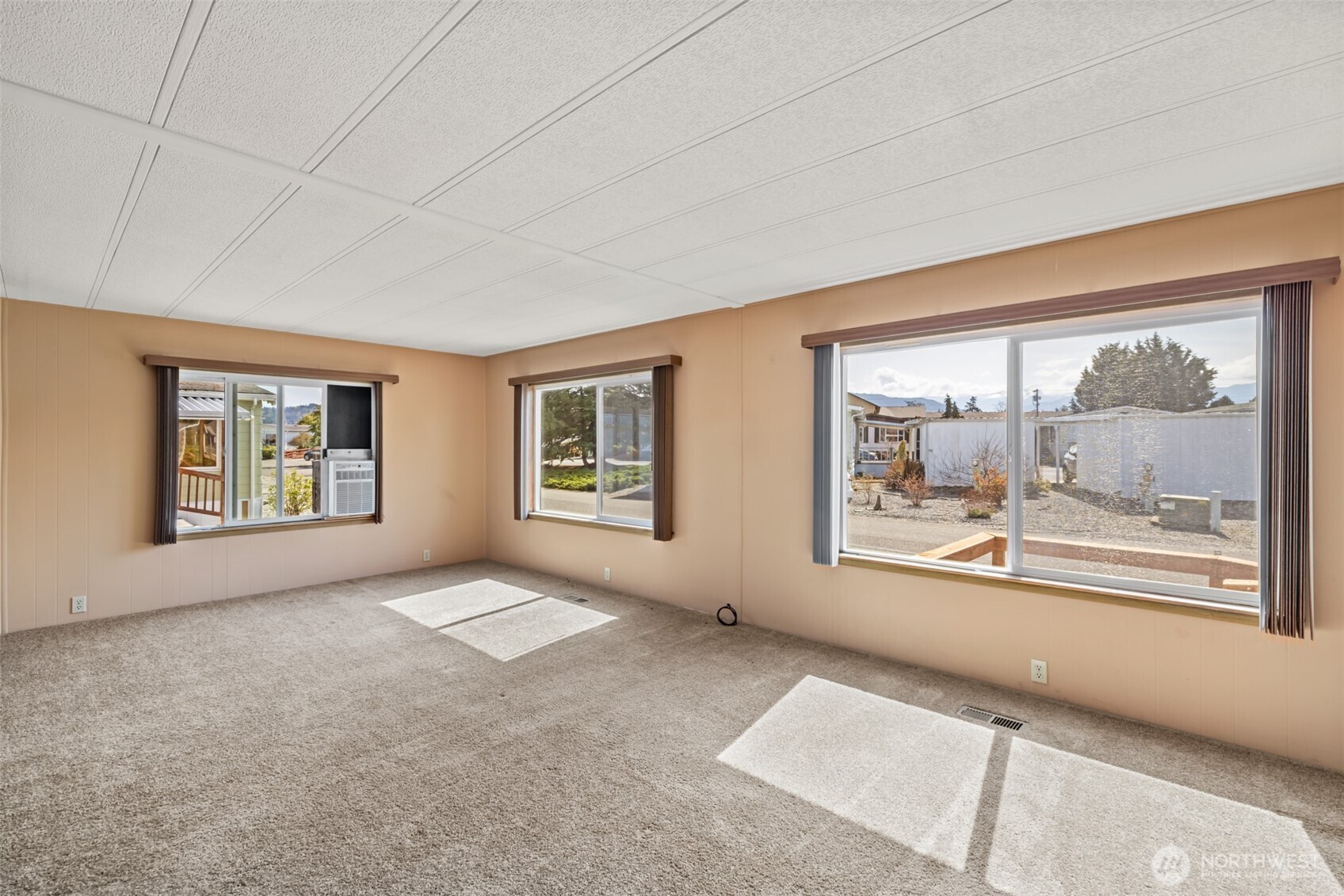 55 Juniper Mobile Estates , Sequim, WA 98382