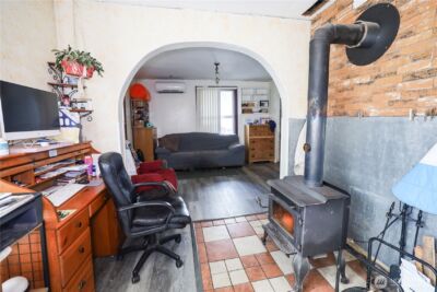 811 W Market Street , Aberdeen, WA 98520 - Photo 7