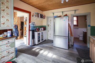 811 W Market Street , Aberdeen, WA 98520 - Photo 8