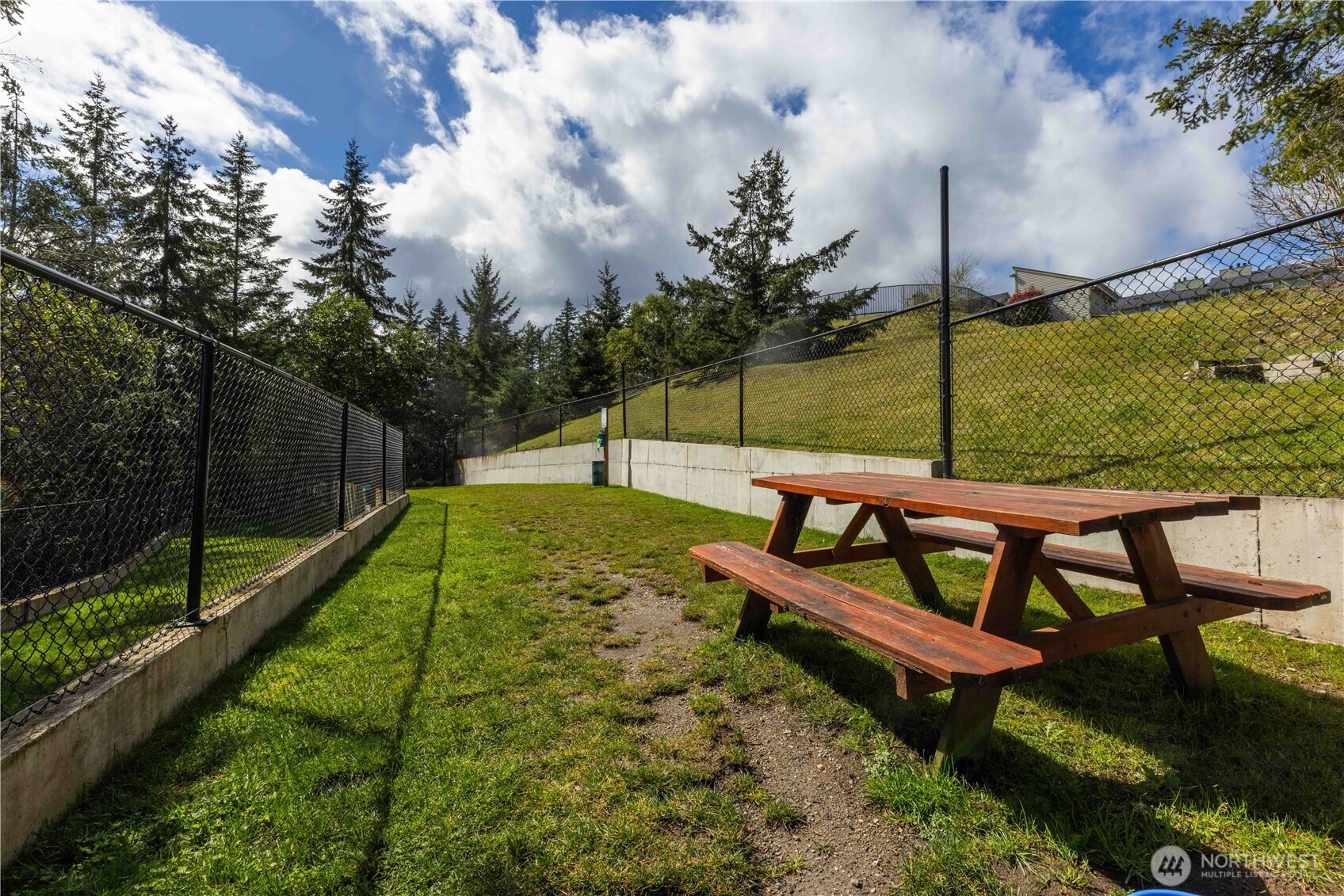 1760 W Sunn Fjord Lane #F-105, Bremerton, WA 98312