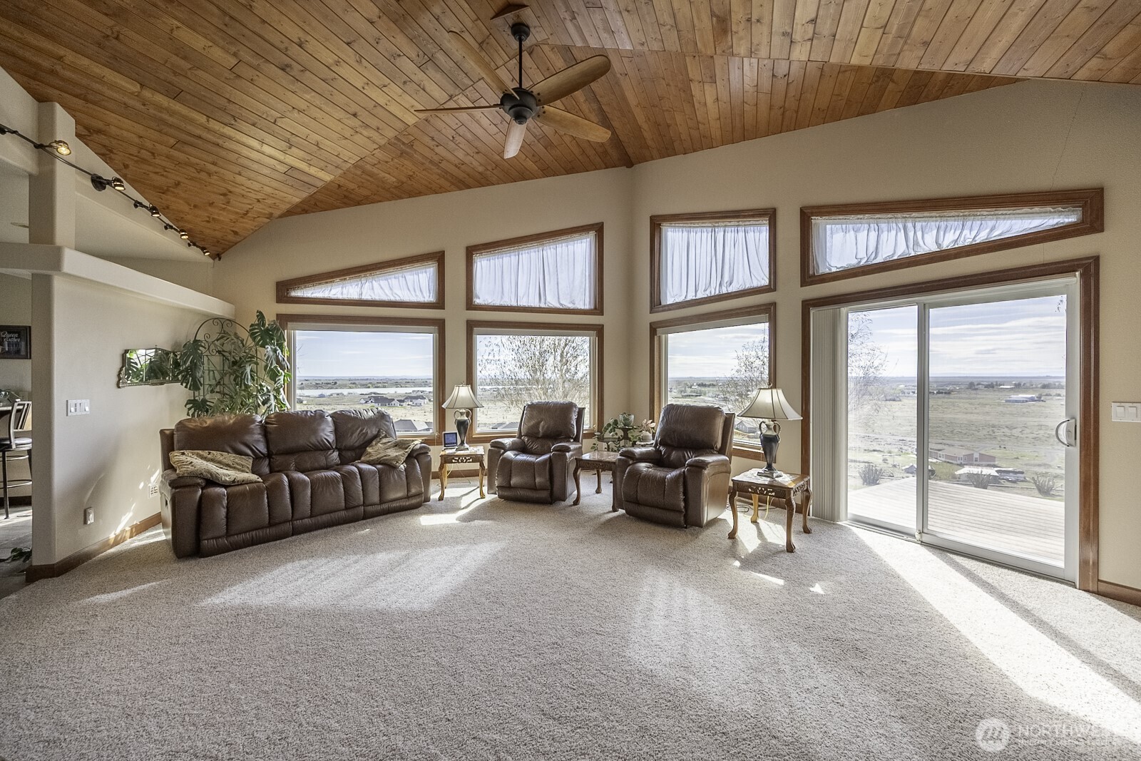 7618 Bouldercrest Road NE, Moses Lake, WA 98837