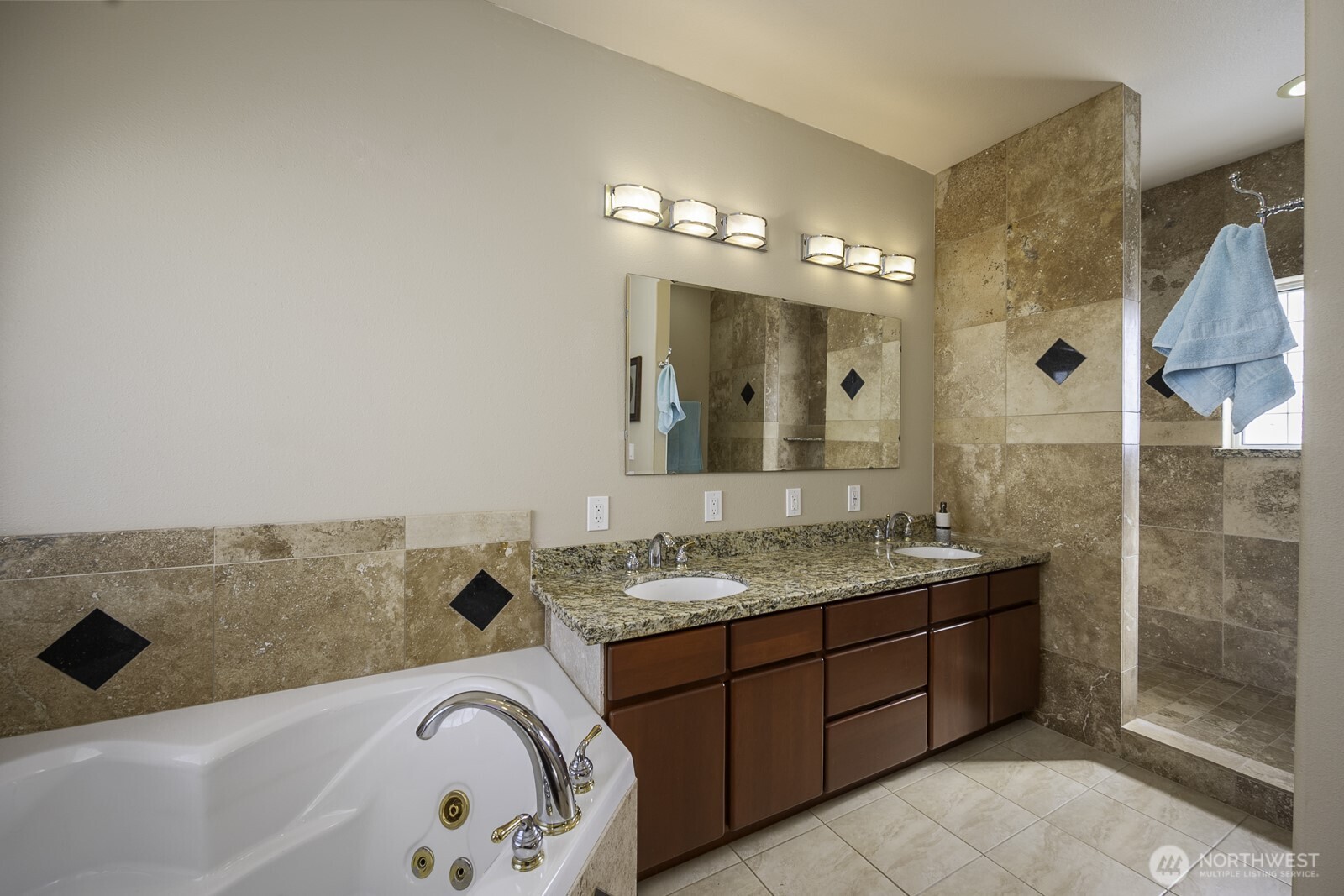 7618 Bouldercrest Road NE, Moses Lake, WA 98837