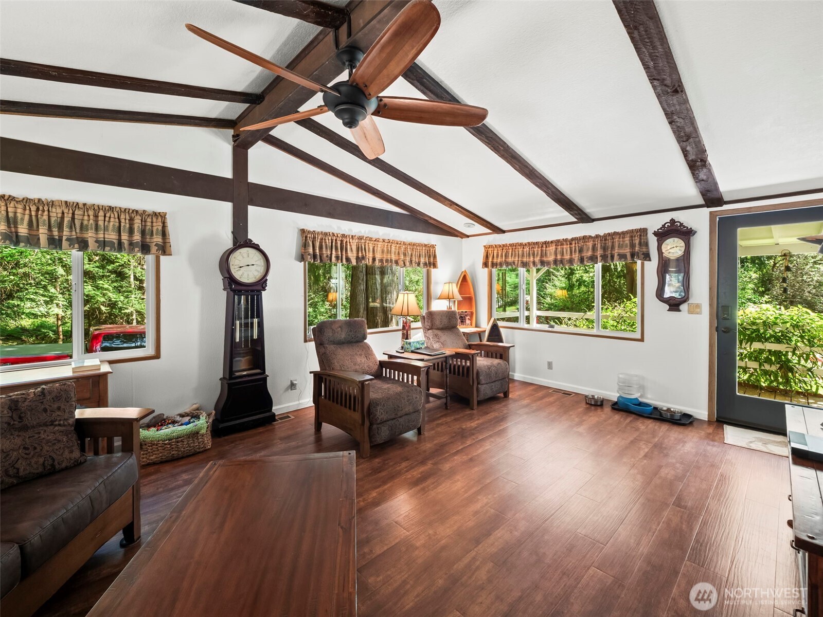 31 E Sylvan Road , Shelton, WA 98584