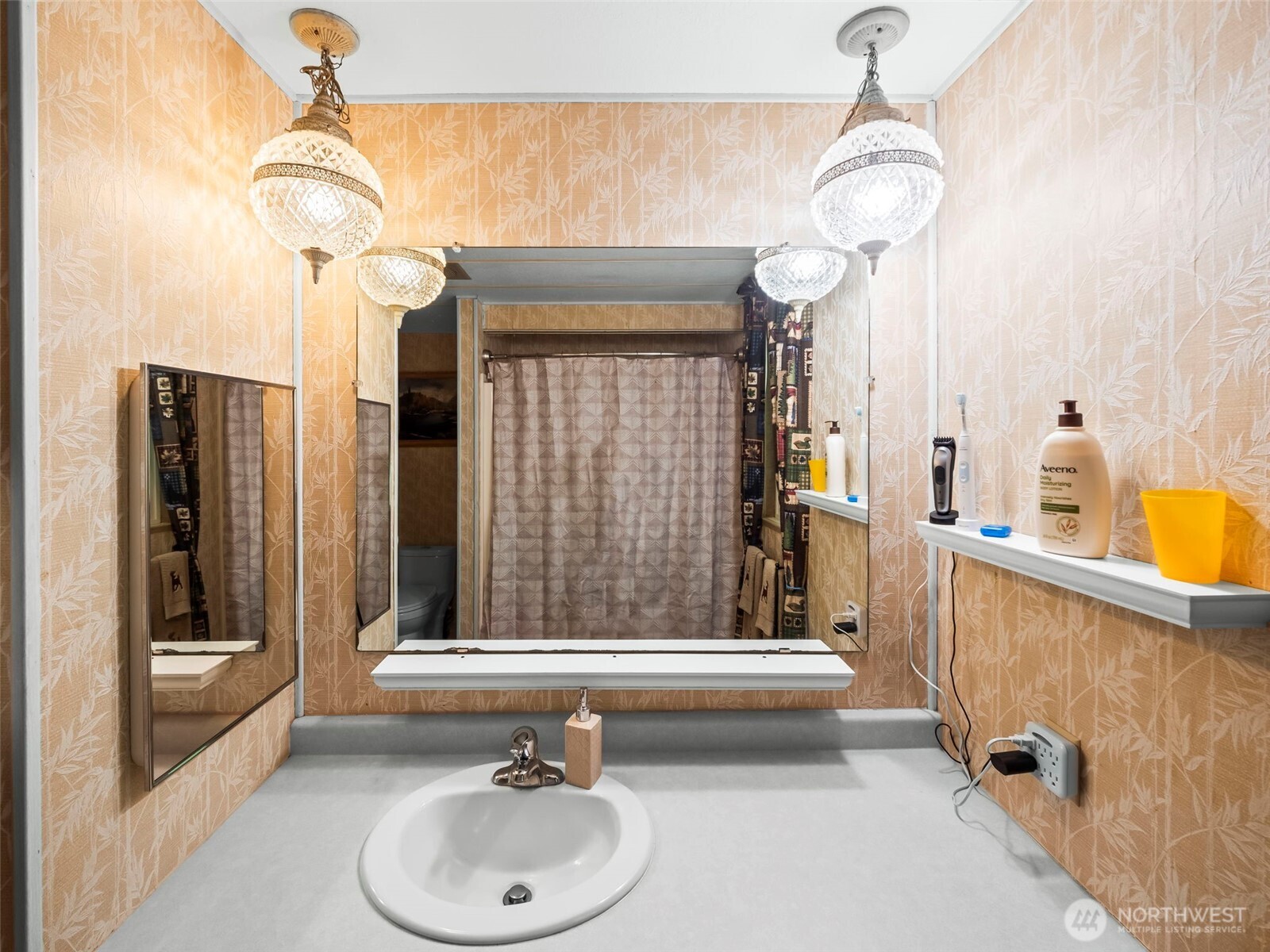 31 E Sylvan Road , Shelton, WA 98584