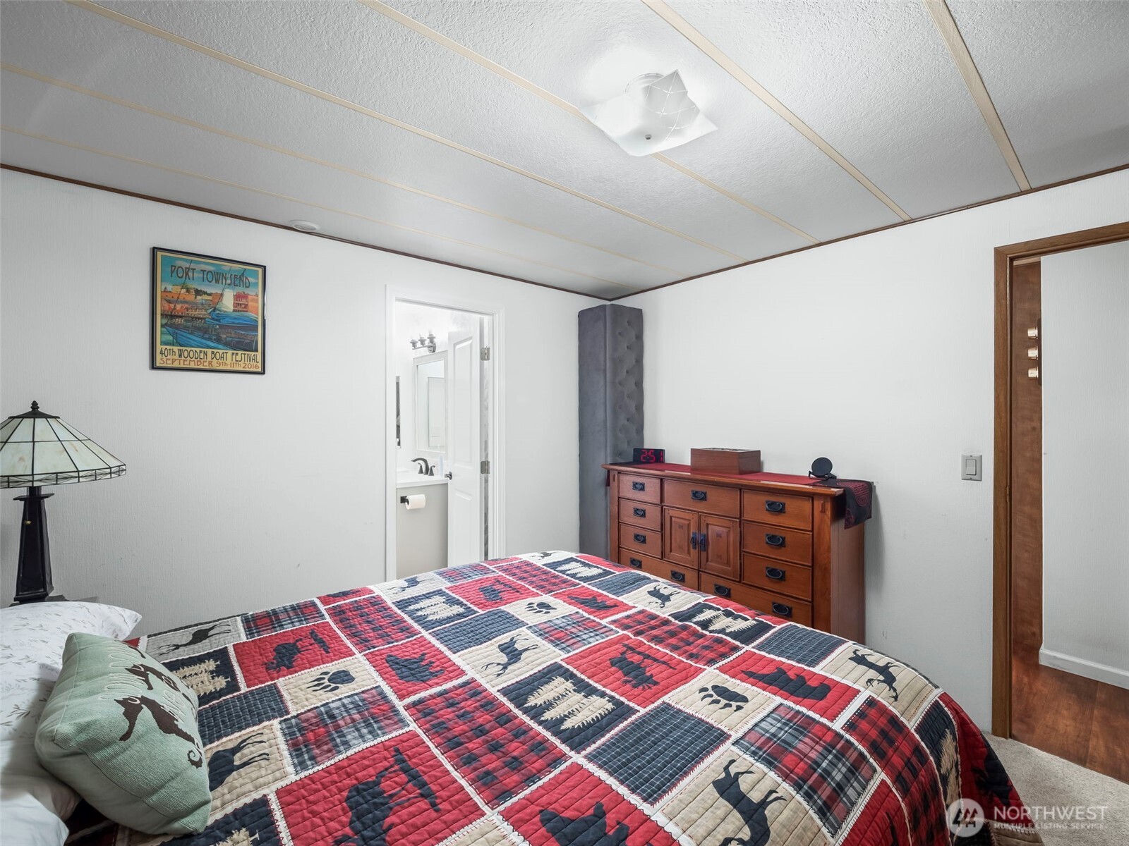 31 E Sylvan Road , Shelton, WA 98584