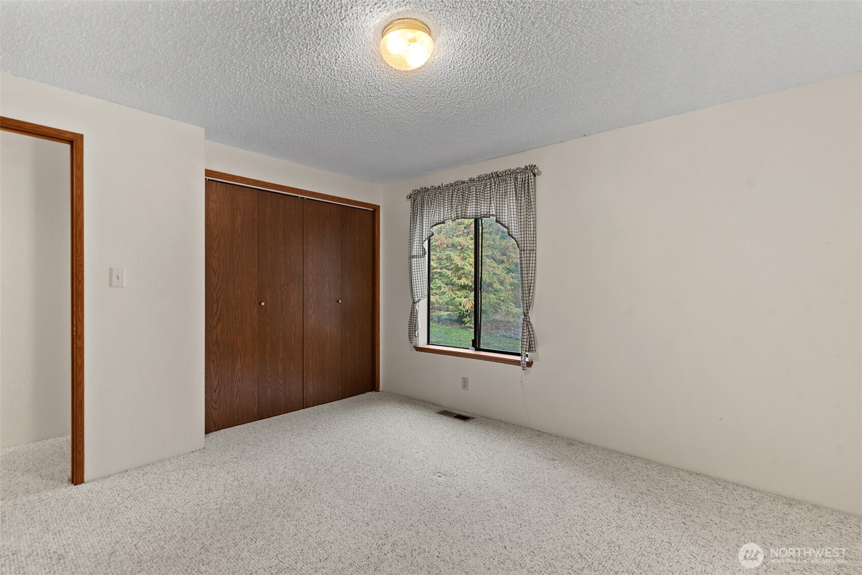 1547 Alpensee Strasse , Leavenworth, WA 98826