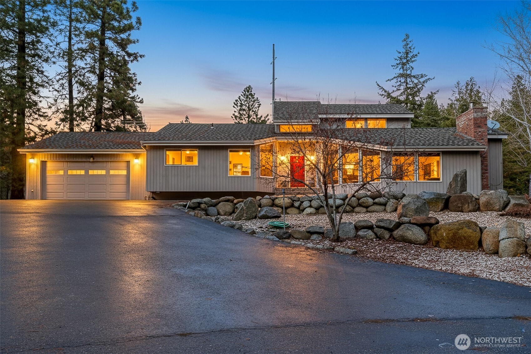 1547 Alpensee Strasse , Leavenworth, WA 98826